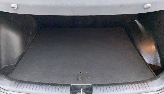 2019 Hyundai Creta SX 1.6 PETROL, Petrol, Manual, 69,869 km, Boot Inside