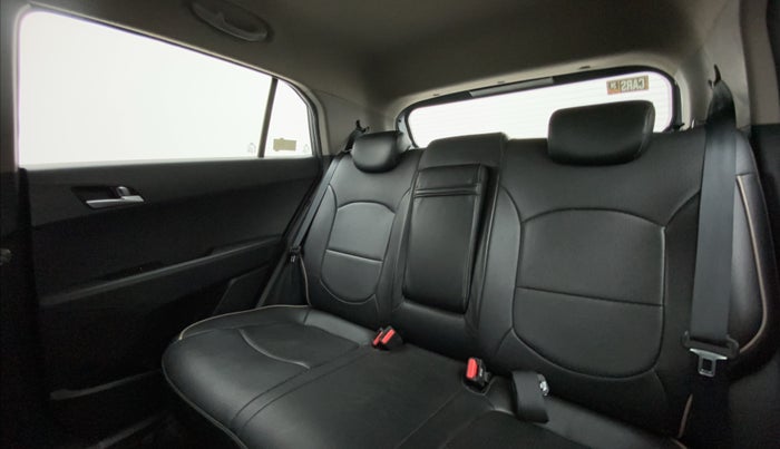 2019 Hyundai Creta SX 1.6 PETROL, Petrol, Manual, 69,869 km, Right Side Rear Door Cabin