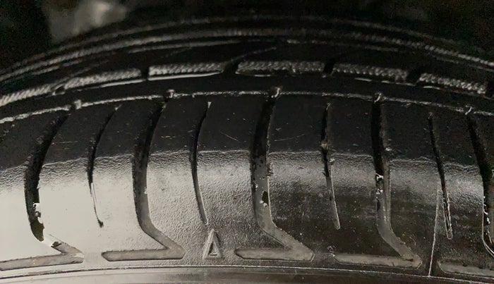 2019 Hyundai Creta SX 1.6 PETROL, Petrol, Manual, 69,869 km, Left Front Tyre Tread