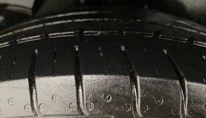 2019 Hyundai Creta SX 1.6 PETROL, Petrol, Manual, 69,869 km, Right Rear Tyre Tread