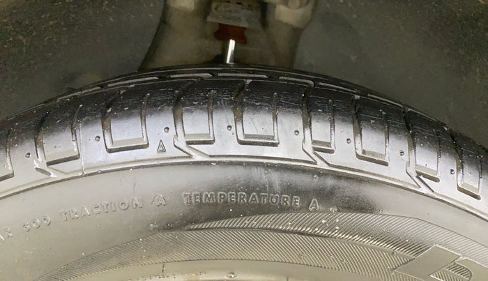 2017 Hyundai Creta SX PLUS AT 1.6 PETROL, Petrol, Automatic, 68,664 km, Right Rear Tyre Tread