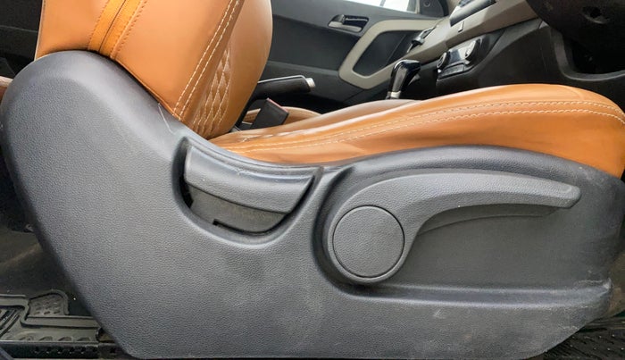 2017 Hyundai Creta SX PLUS AT 1.6 PETROL, Petrol, Automatic, 68,664 km, Driver Side Adjustment Panel