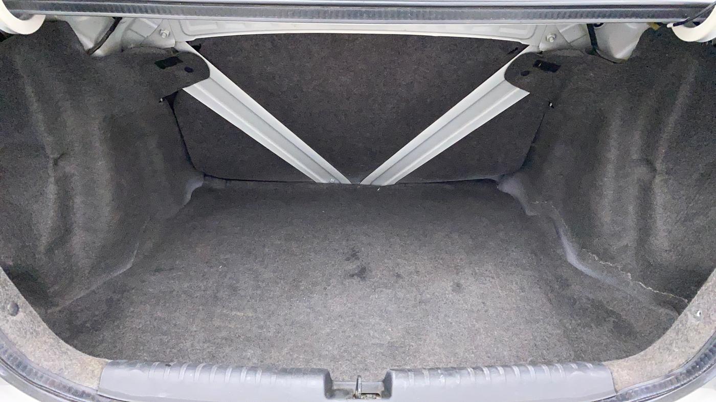 2013 Honda Amaze 1.2 SMT I VTEC, Petrol, Manual, 89,718 km, Boot Inside