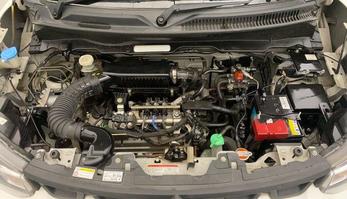 2022 Maruti S PRESSO VXI (O) CNG, CNG, Manual, 31,921 km, Open Bonet