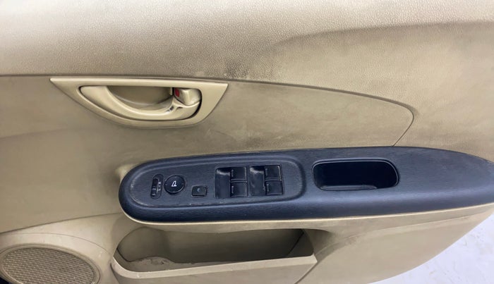 2015 Honda Amaze 1.2L I-VTEC S, Petrol, Manual, 50,278 km, Driver Side Door Panels Control