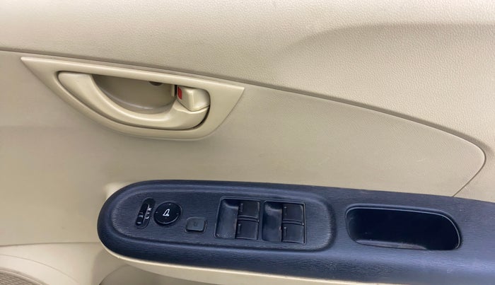 2015 Honda Amaze 1.2L I-VTEC S, Petrol, Manual, 51,855 km, Driver Side Door Panels Control