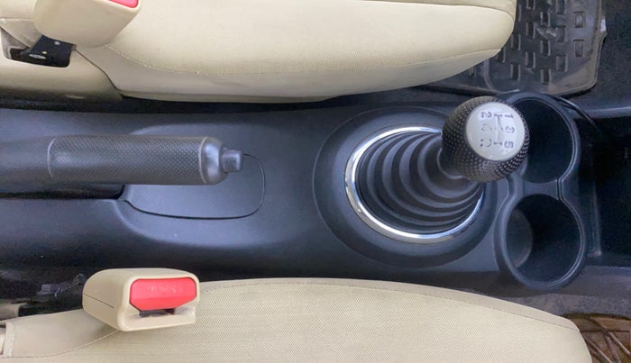 2015 Honda Amaze 1.2L I-VTEC S, Petrol, Manual, 51,855 km, Gear Lever