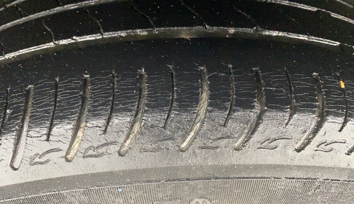 2019 Maruti Baleno DELTA PETROL 1.2, Petrol, Manual, 63,919 km, Right Rear Tyre Tread