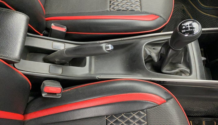 2019 Maruti Baleno DELTA PETROL 1.2, Petrol, Manual, 63,919 km, Gear Lever