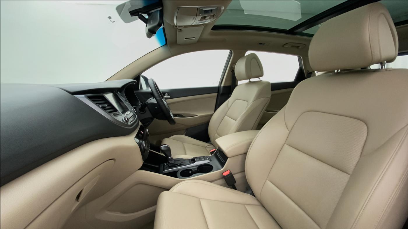 2019 Hyundai Tucson 2WD AT GLS PETROL, Petrol, Automatic, 39,264 km, Right Side Front Door Cabin