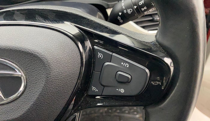 2022 Tata NEXON XZ PLUS SUNROOF DIESEL DUAL TONE, Diesel, Manual, 18,285 km, Adaptive Cruise Control