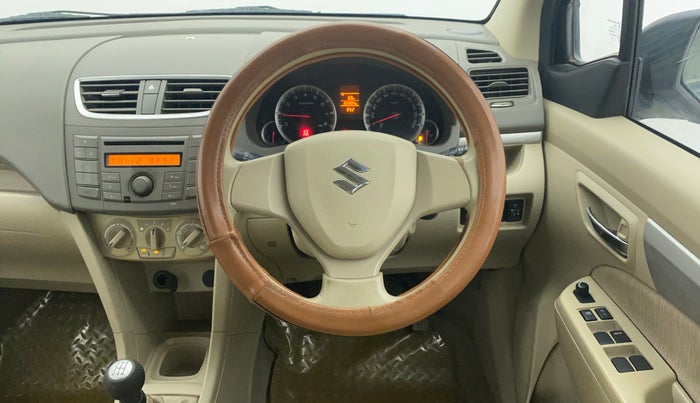 2014 Maruti Ertiga VXI ABS, CNG, Manual, 1,03,994 km, Steering Wheel Close-up
