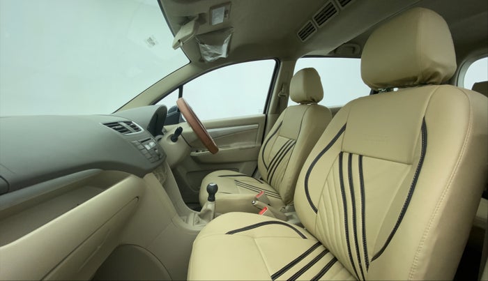 2014 Maruti Ertiga VXI ABS, CNG, Manual, 1,03,994 km, Right Side Front Door Cabin View