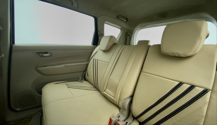 2014 Maruti Ertiga VXI ABS, CNG, Manual, 1,03,994 km, Right Side Door Cabin View