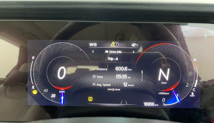 2023 Mahindra XUV700 AX 7 LUXURY D MT 7 STR, Diesel, Manual, 16,953 km, Odometer Image