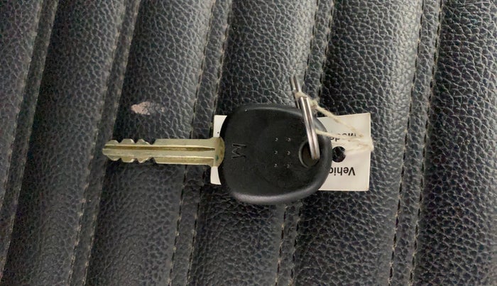 2017 Hyundai Grand i10 MAGNA AT 1.2 KAPPA VTVT, Petrol, Automatic, 67,036 km, Key Close Up