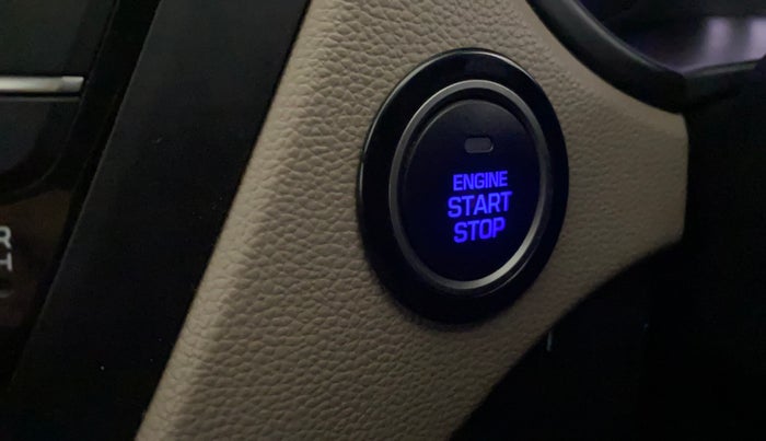 2016 Hyundai Elite i20 ASTA 1.2 (O), Petrol, Manual, 29,454 km, Keyless Start/ Stop Button