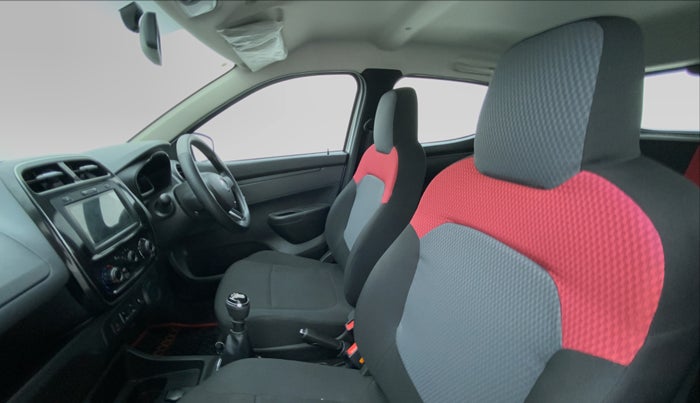 2019 Renault Kwid 1.0 RXT Opt, Petrol, Manual, 1,739 km, Right Side Front Door Cabin View