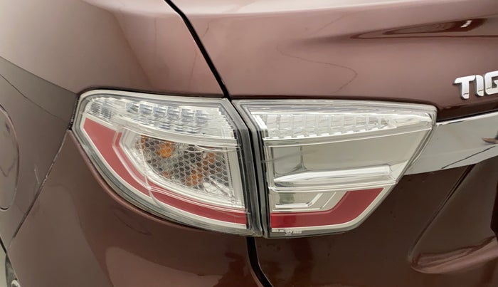 2022 Tata TIGOR XZ PLUS CNG, CNG, Manual, 64,658 km, Left tail light - Minor damage