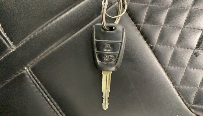 2018 Hyundai Grand i10 MAGNA AT 1.2 KAPPA VTVT, Petrol, Automatic, 79,336 km, Key Close Up