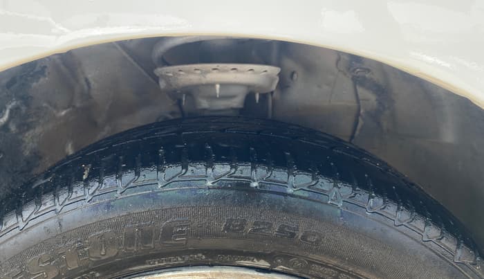 2014 Hyundai Elite i20 SPORTZ 1.2 (O), Petrol, Manual, 52,045 km, Right Front Tyre Tread