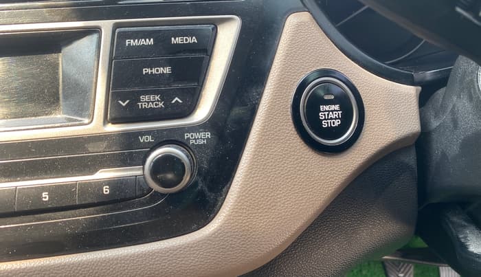 2014 Hyundai Elite i20 SPORTZ 1.2 (O), Petrol, Manual, 52,045 km, Keyless Start/ Stop Button