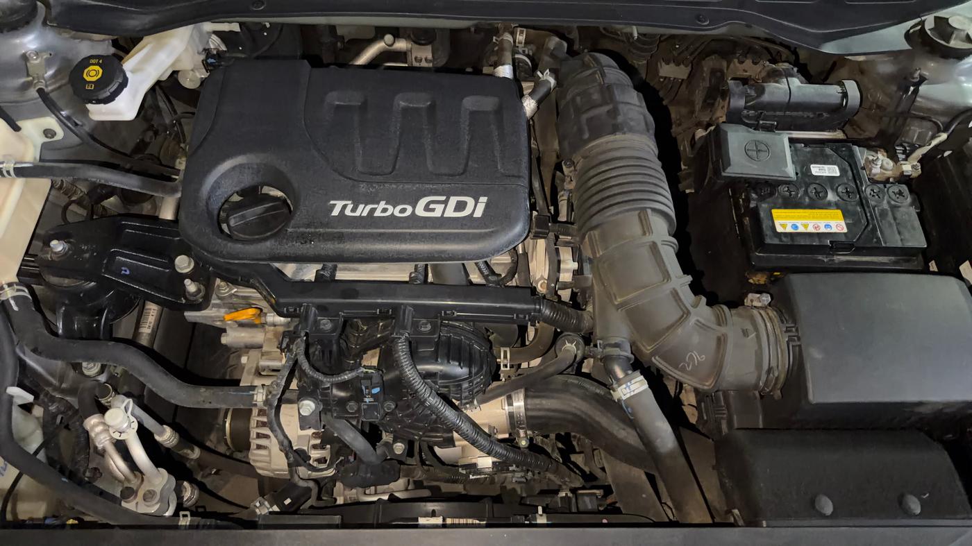 2021 Hyundai VENUE SX 1.0 (O) TURBO IMT DUAL TONE, Petrol, Manual, 53,814 km, Engine View