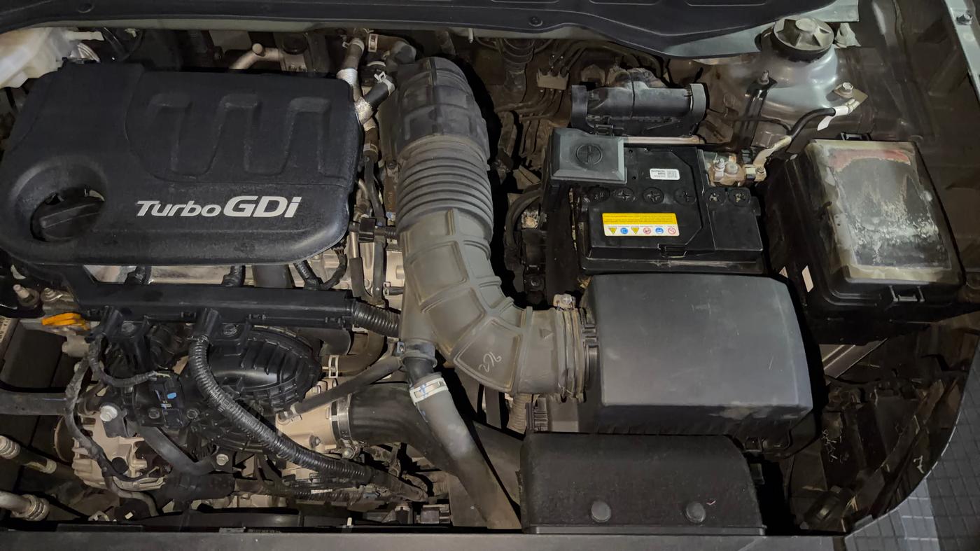 2021 Hyundai VENUE SX 1.0 (O) TURBO IMT DUAL TONE, Petrol, Manual, 53,814 km, Engine View - Left