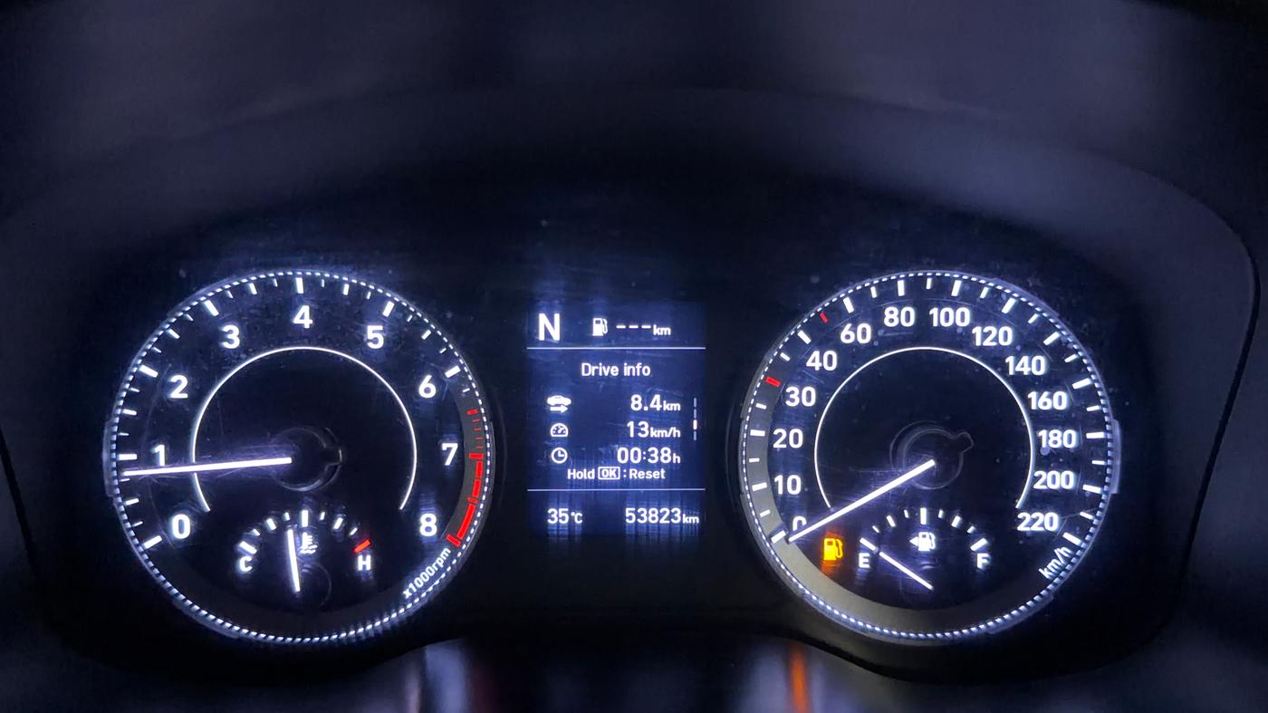 2021 Hyundai VENUE SX 1.0 (O) TURBO IMT DUAL TONE, Petrol, Manual, 53,814 km, Odometer Image