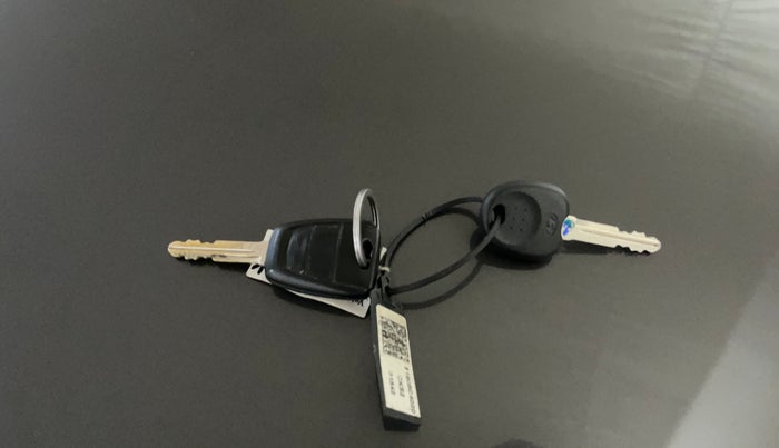 2020 Hyundai NEW SANTRO SPORTZ AMT, Petrol, Automatic, 76,707 km, Key Close Up