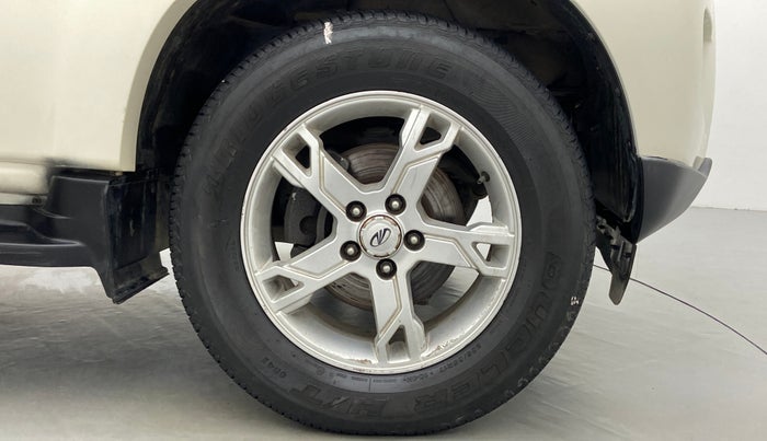2016 Mahindra Scorpio S10, Diesel, Manual, 87,784 km, Right Front Wheel