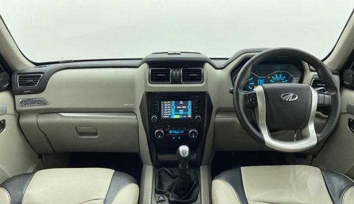 2016 Mahindra Scorpio S10, Diesel, Manual, 87,784 km, Dashboard