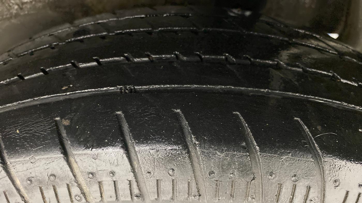 2015 Maruti Celerio ZXI AMT, Petrol, Automatic, 60,581 km, Left Rear Tyre Tread