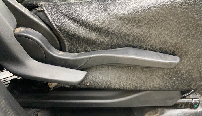 2019 Maruti Swift VXI, Petrol, Manual, 40,477 km, Driver Side Adjustment Panel