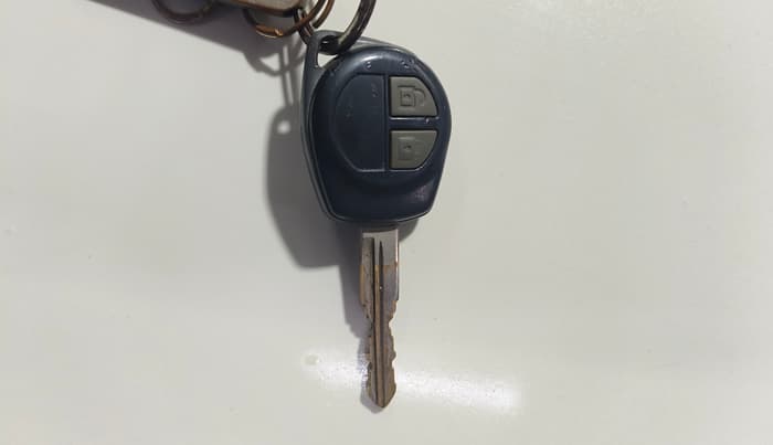 2015 Maruti Wagon R 1.0 VXI, Petrol, Manual, 53,091 km, Key Close Up