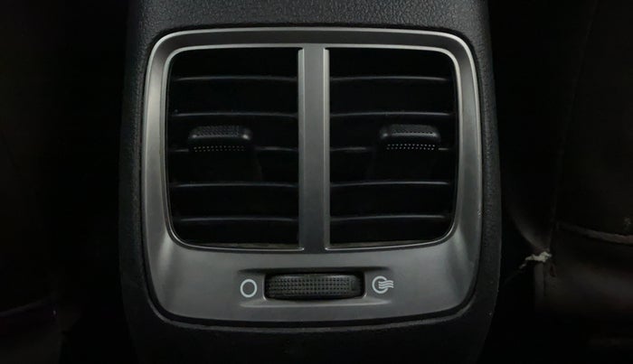 2017 Hyundai Verna 1.6 SX VTVT, Petrol, Manual, 48,460 km, Rear AC Vents