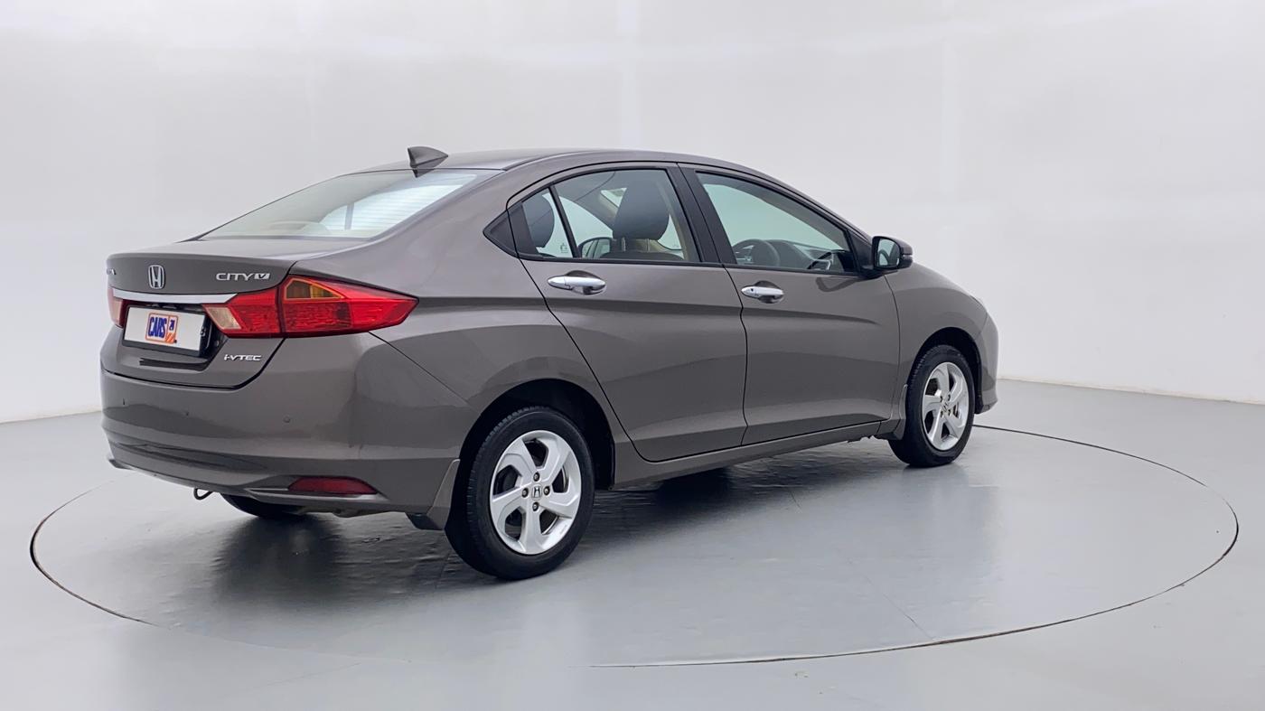 2016 Honda City V MT PETROL, Petrol, Manual, 30,577 km, Right Back Diagonal (45- Degree) View