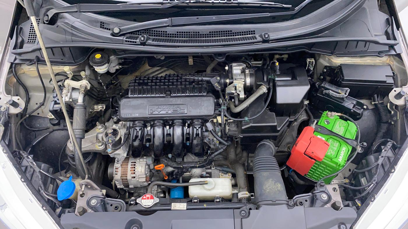 2016 Honda City V MT PETROL, Petrol, Manual, 30,577 km, Engine Bonet View