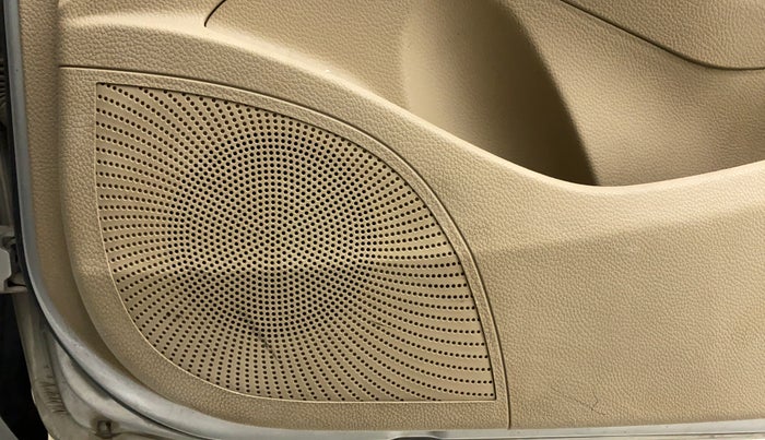 2016 Hyundai Eon ERA +, Petrol, Manual, 81,419 km, Speaker