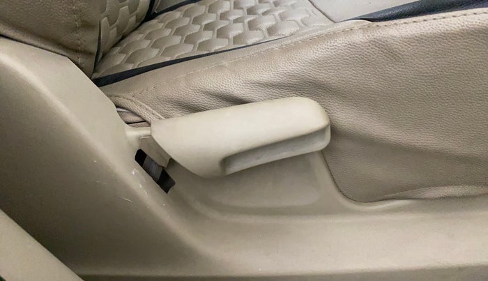 2015 Maruti Swift Dzire LXI (O), Petrol, Manual, 50,123 km, Driver Side Adjustment Panel