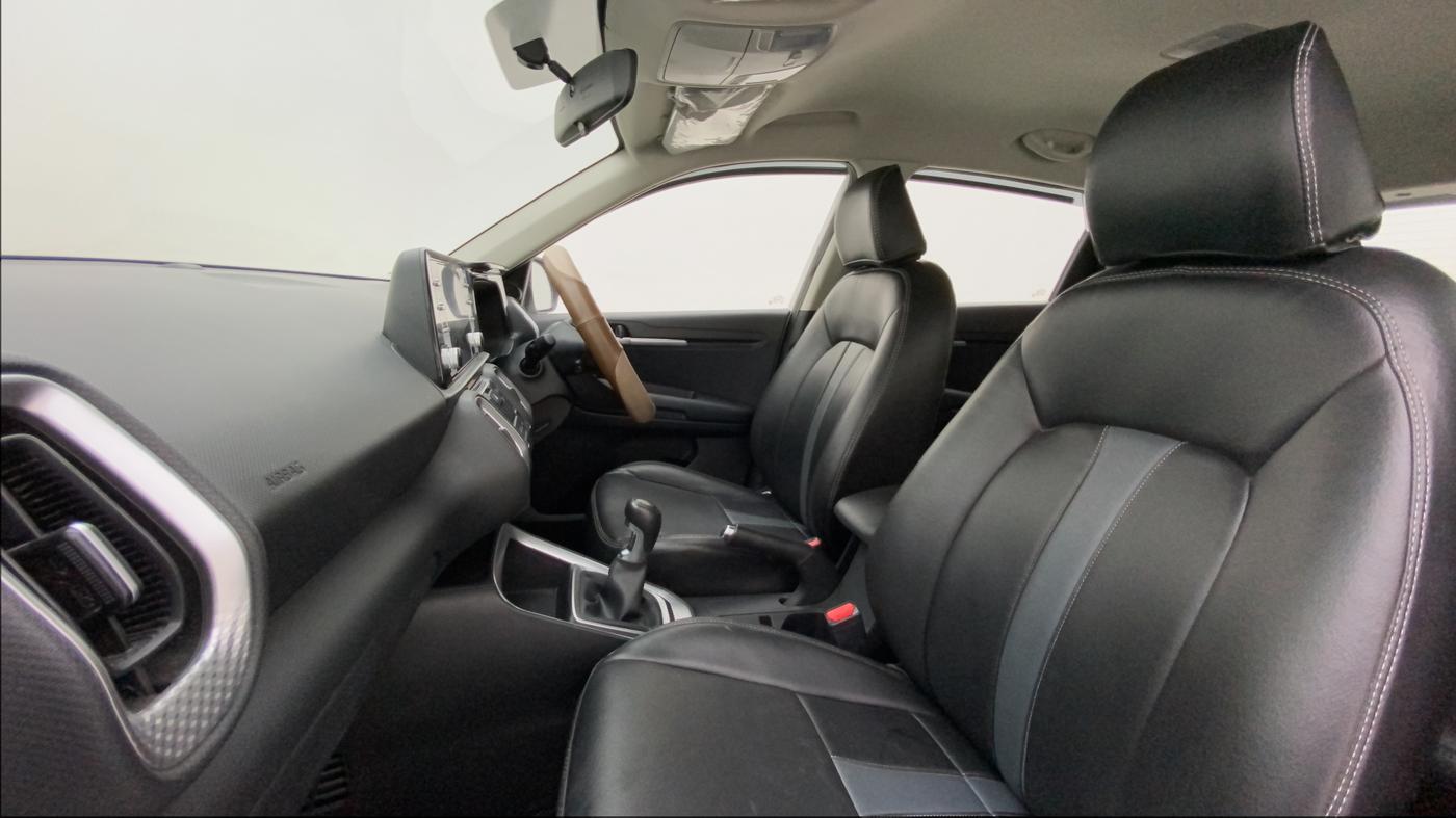 2022 KIA SONET HTK PLUS 1.5, Diesel, Manual, 22,691 km, Right Side Front Door Cabin