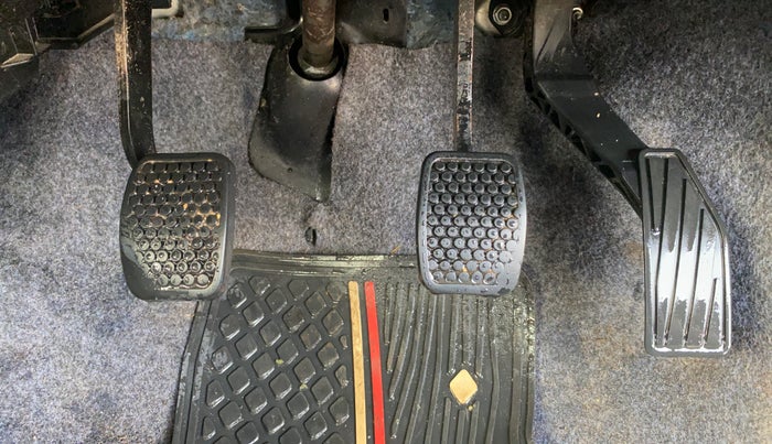 2017 Maruti Alto 800 LXI, CNG, Manual, 75,513 km, Pedals