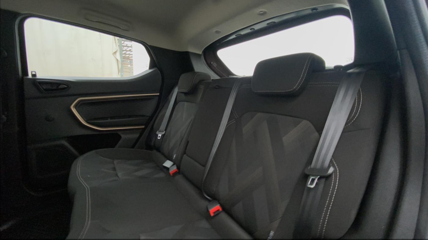 2021 Renault Kiger RXT AMT, Petrol, Automatic, 6,463 km, Right Side Rear Door Cabin