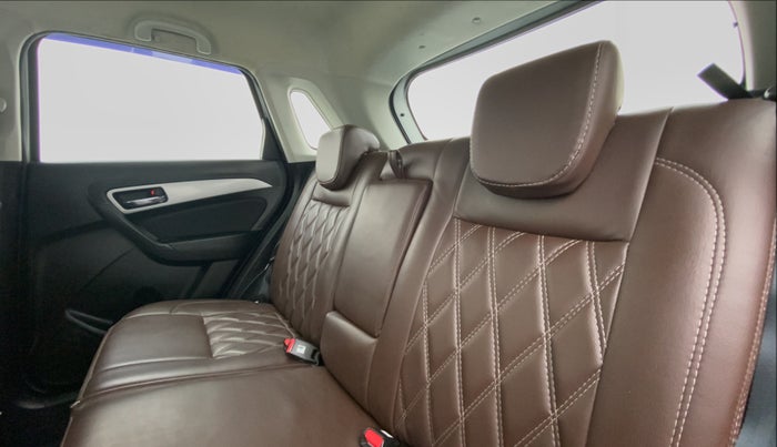 2021 Maruti Vitara Brezza ZXI, Petrol, Manual, 9,825 km, Right Side Rear Door Cabin