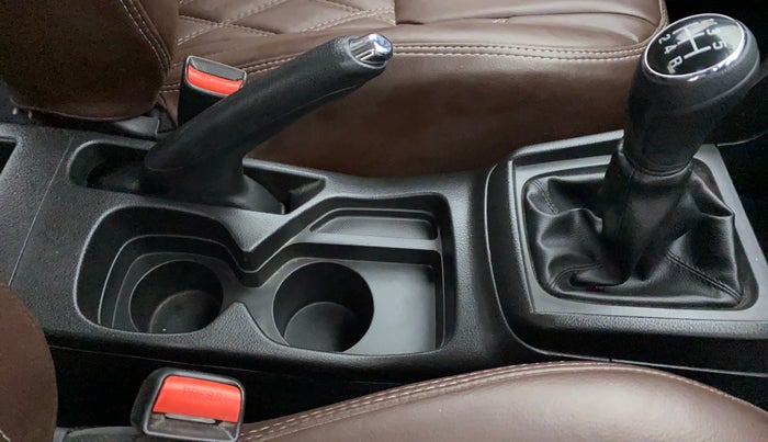 2021 Maruti Vitara Brezza ZXI, Petrol, Manual, 9,825 km, Gear Lever