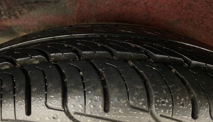 2011 Hyundai i10 SPORTZ 1.2 AT KAPPA2, Petrol, Automatic, 61,784 km, Right Rear Tyre Tread