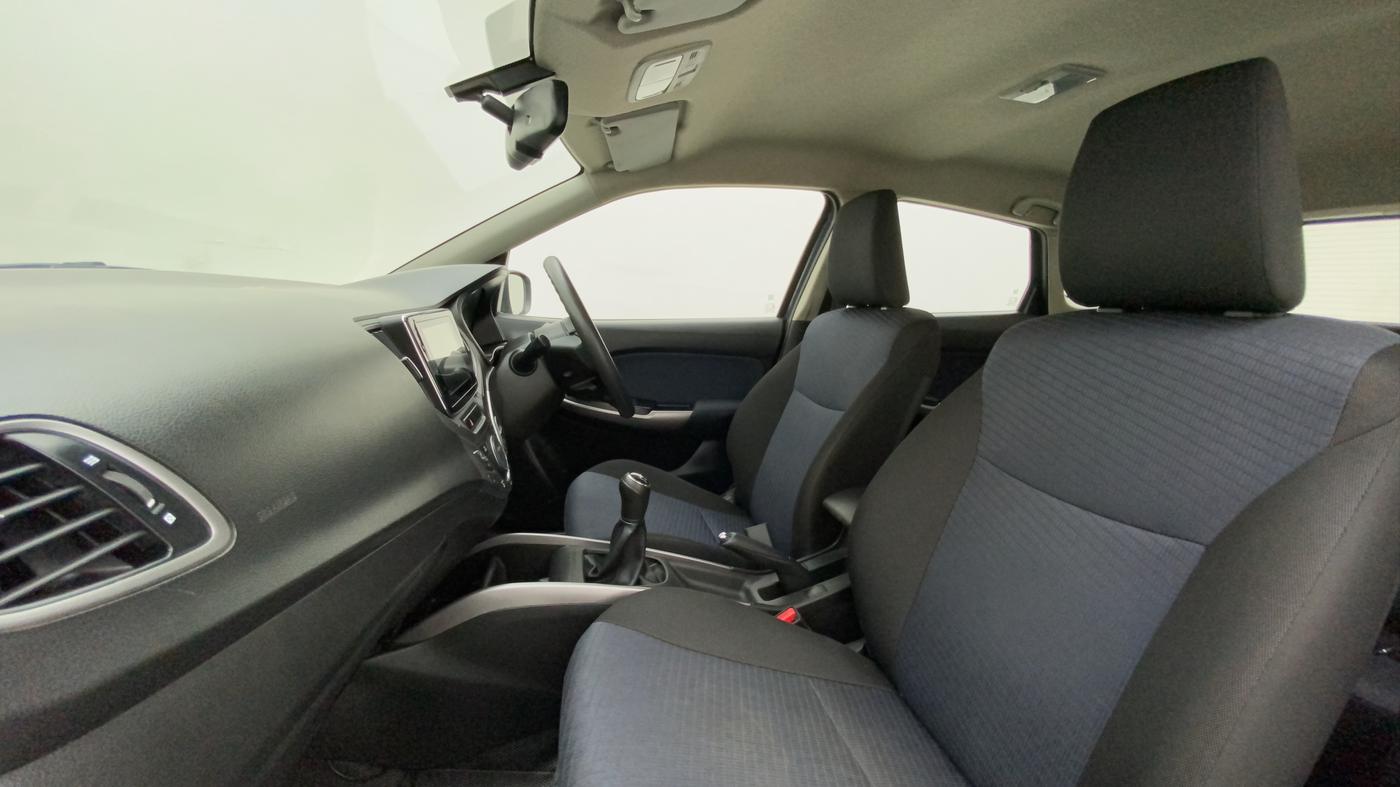 2021 Toyota Glanza G, Petrol, Manual, 37,303 km, Right Side Front Door Cabin