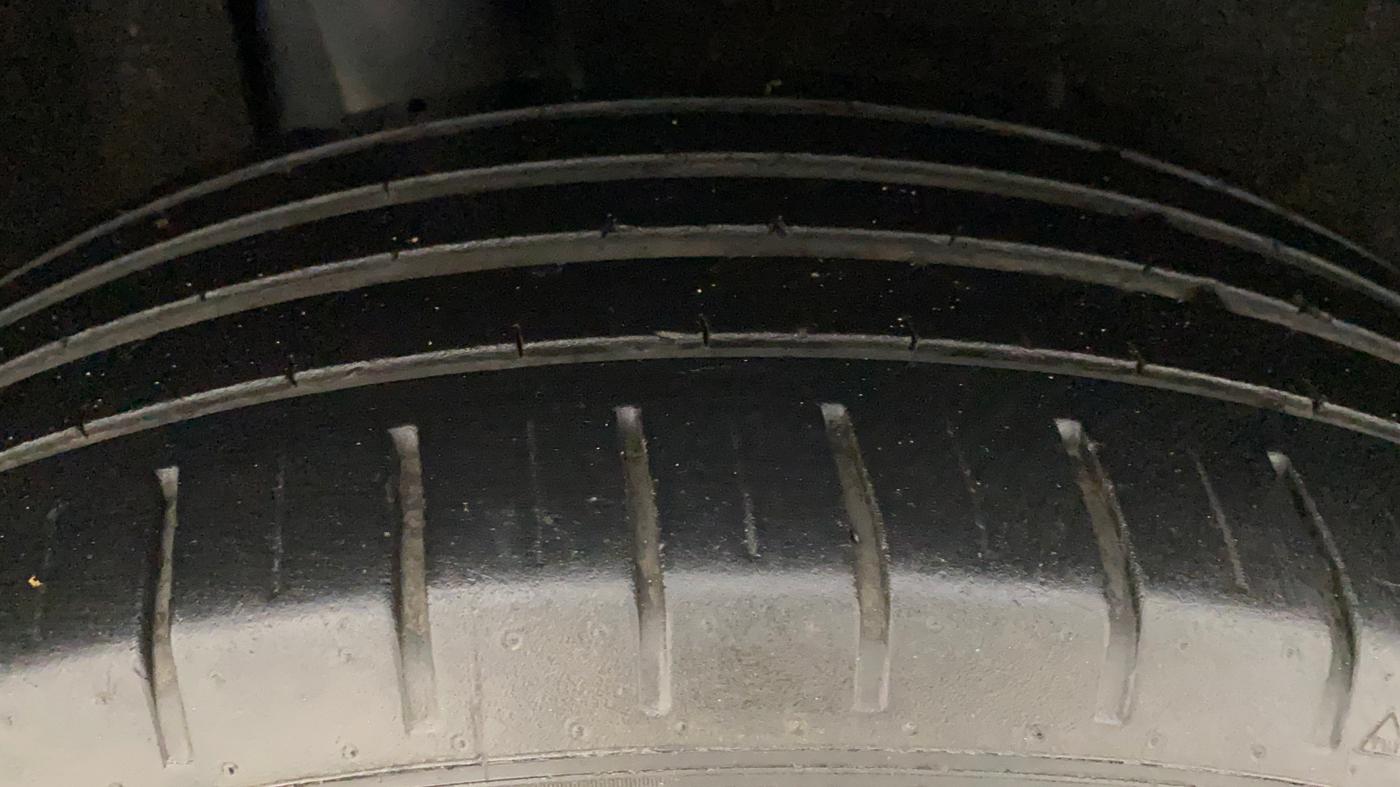 2021 Toyota Glanza G, Petrol, Manual, 37,303 km, Right Rear Tyre Tread