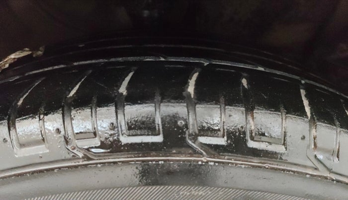 2018 Hyundai Creta SX (O) 1.6 PETROL, Petrol, Manual, 80,907 km, Right Front Tyre Tread