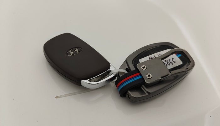 2018 Hyundai Creta SX (O) 1.6 PETROL, Petrol, Manual, 80,907 km, Key Close Up